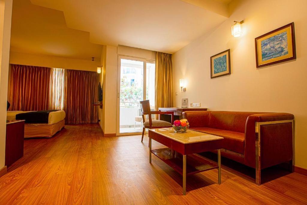 Evoma Otel Bangalore Dış mekan fotoğraf